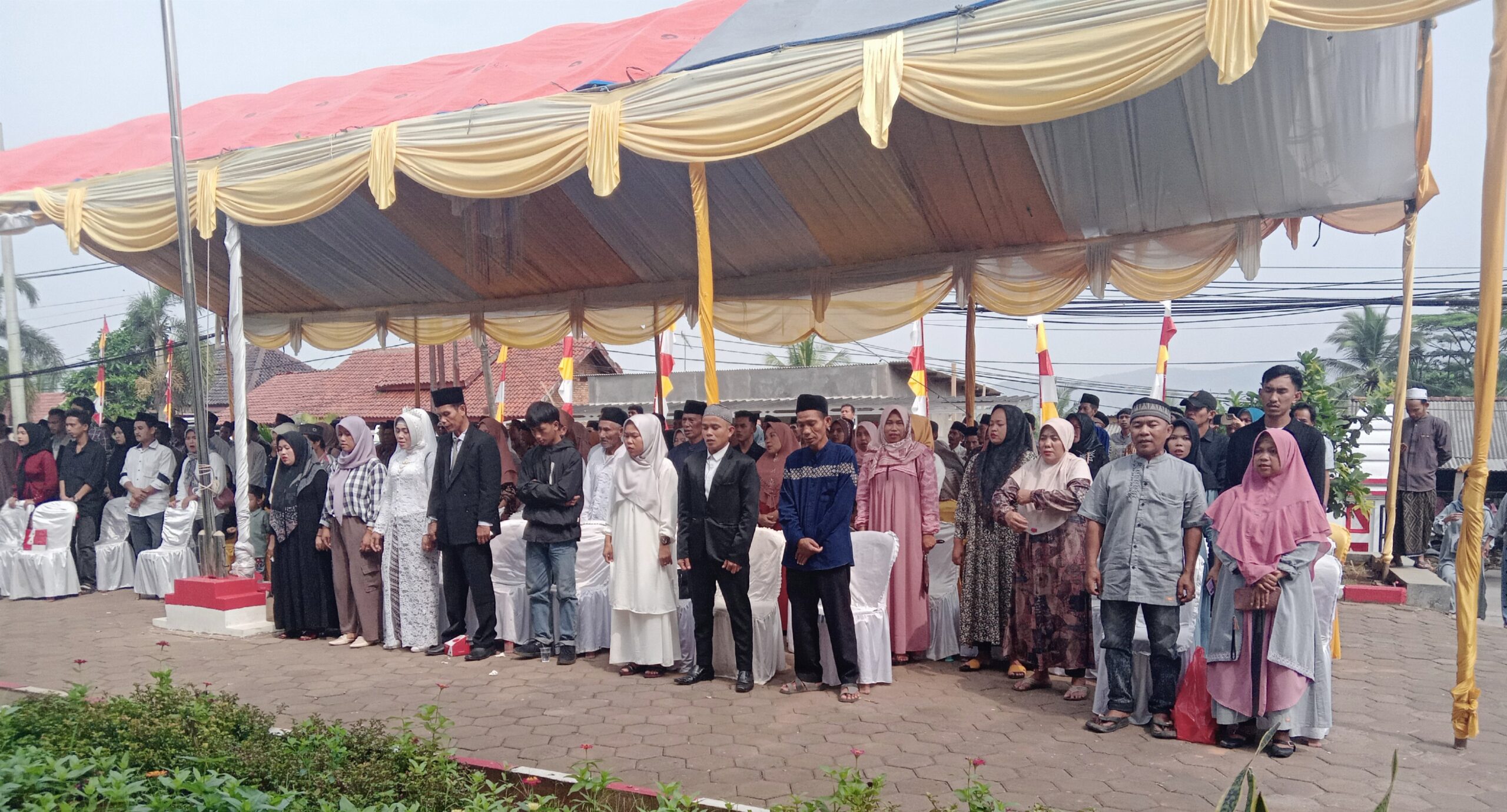Kecamatan Padarincang, Kabupaten Serang, sebanyak 70 pasangan suami istri (Pasutri) ikuti isbat Nikah Terpadu