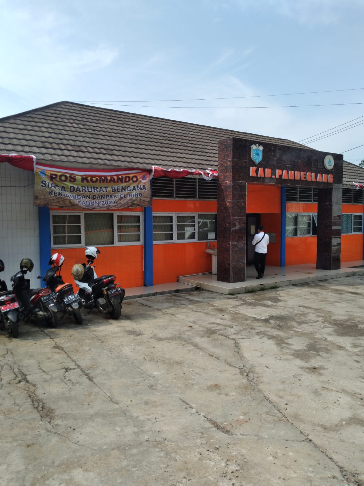 Badan Penanggulangan Bencana Daerah (BPBD) Kabupaten Pandeglang telah menyiapkan kader-kader mereka di 36 kecamatan