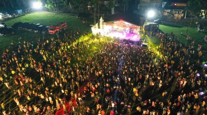 Malam Mingguan Di Keluang, Pj Bupati Sandi Fahlepi Harapkan Festival Tirto Mulyo Dongkrak Perekonomian