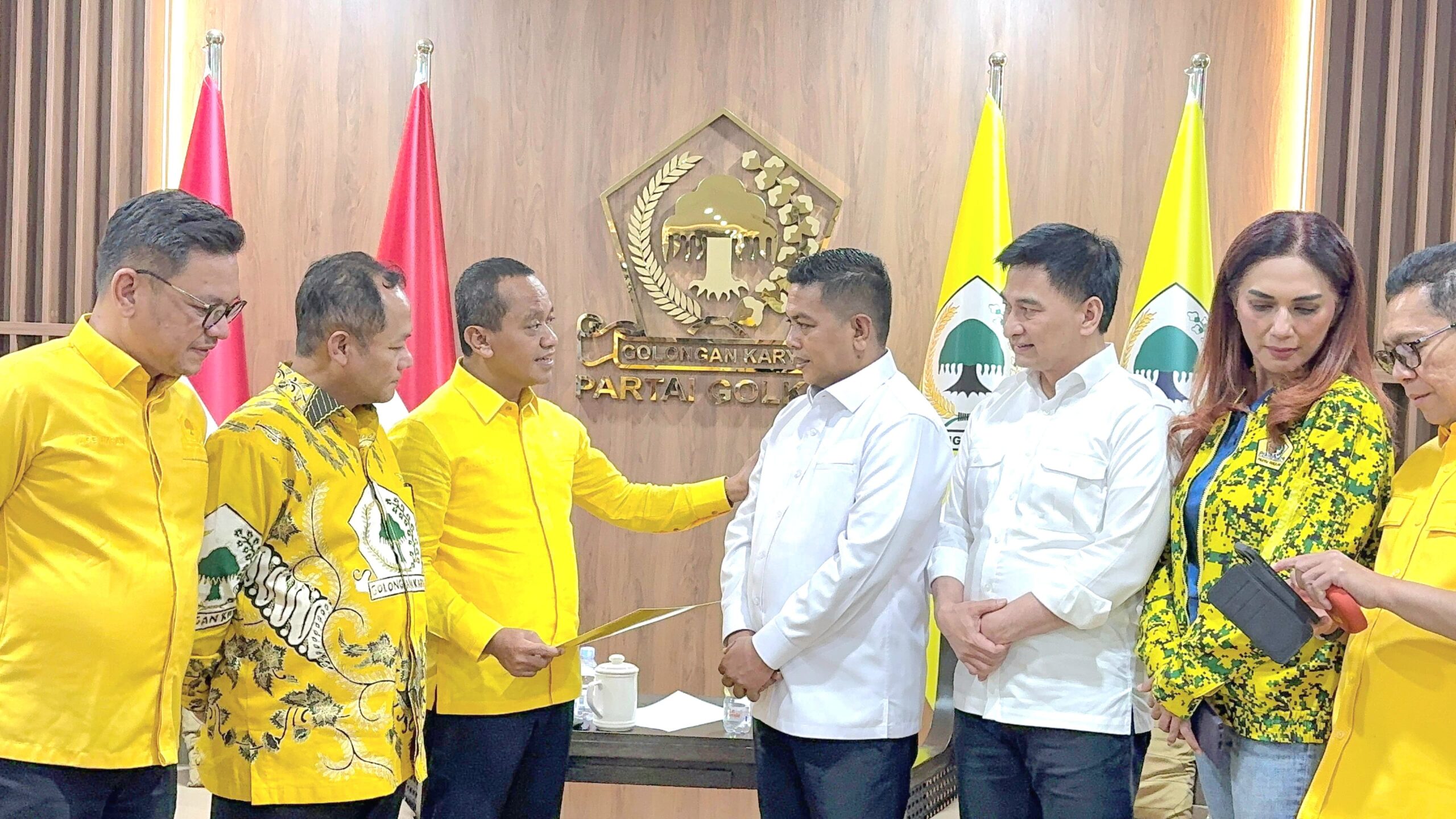 Partai Golkar Resmi Usung Andra Soni-Dimyati